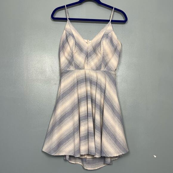 Altar’d State Chambray Fit & Flare Open Back Mini Dress Ivory Blue Women’s Large - Picture 1 of 7